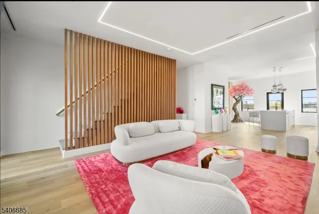 $729,999 | 6 Harbor Front Terrace, Unit 6, Elizabeth Port, NJ 07206