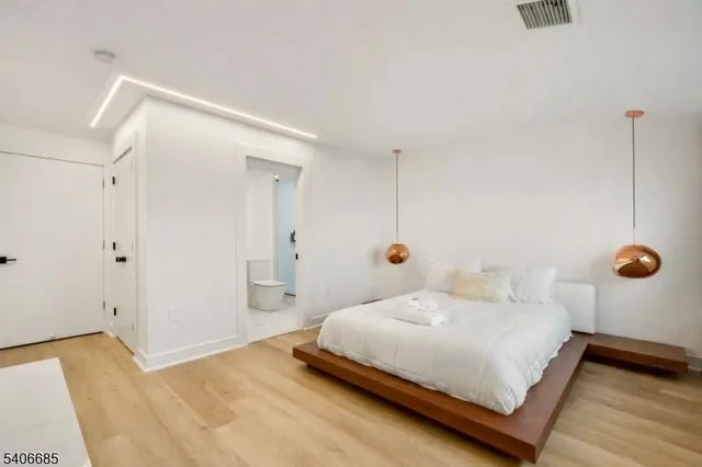 $729,999 | 6 Harbor Front Terrace, Unit 6, Elizabeth Port, NJ 07206