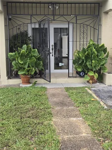 $260,000 | 3800 Palm Avenue, Unit 112, Hialeah, FL 33012