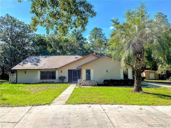 $329,900 | 1600 West Ivorywood Drive, Beverly Hills, FL 34465