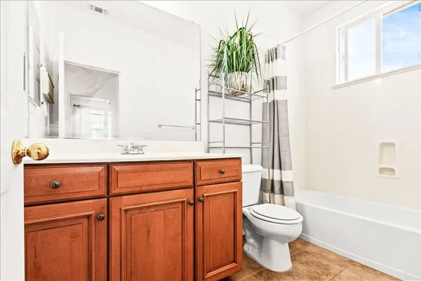 $625,000 | 2820 Hawaiian Petrel Avenue, Modesto, CA 95355
