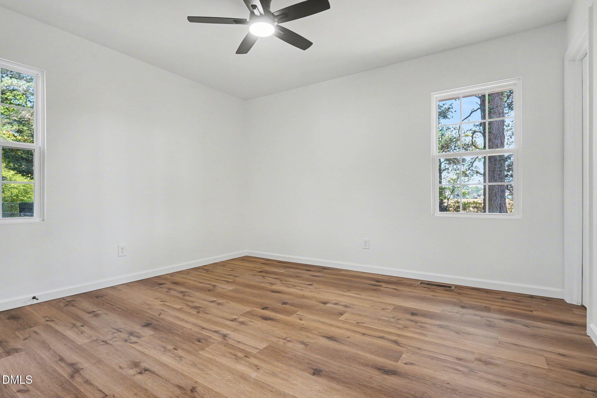 4734 Hathaway Road Wilson, NC 27893 - Photo 14 of 33 014_file_5550
