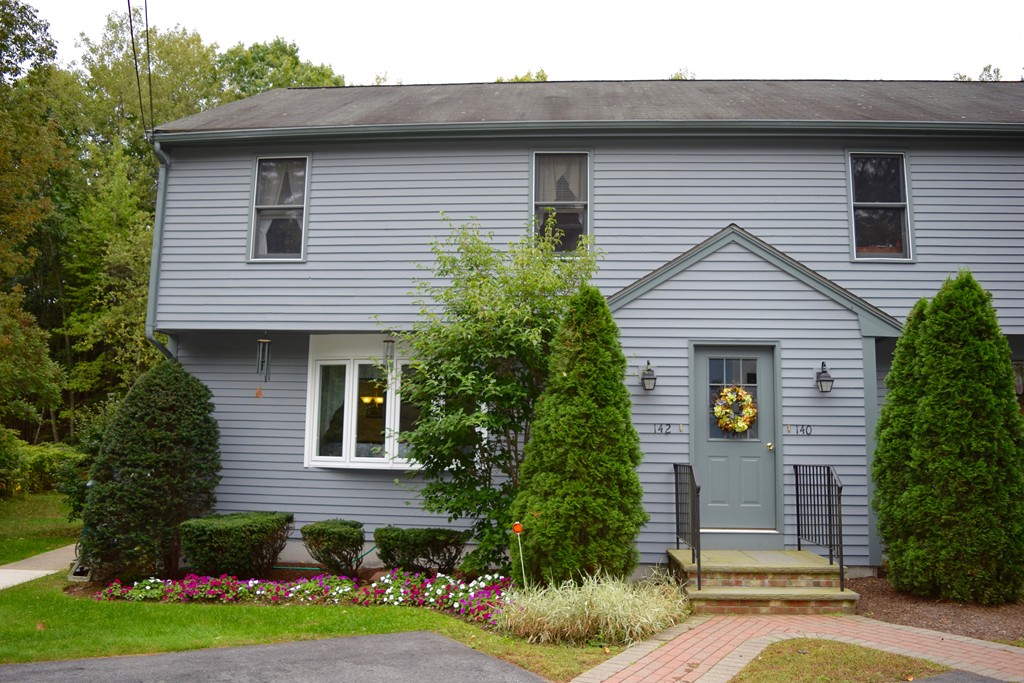 142 Ridge Road, Unit 142 Northborough, MA 01532 - Photo 1 of 16 Gallery Image 1
