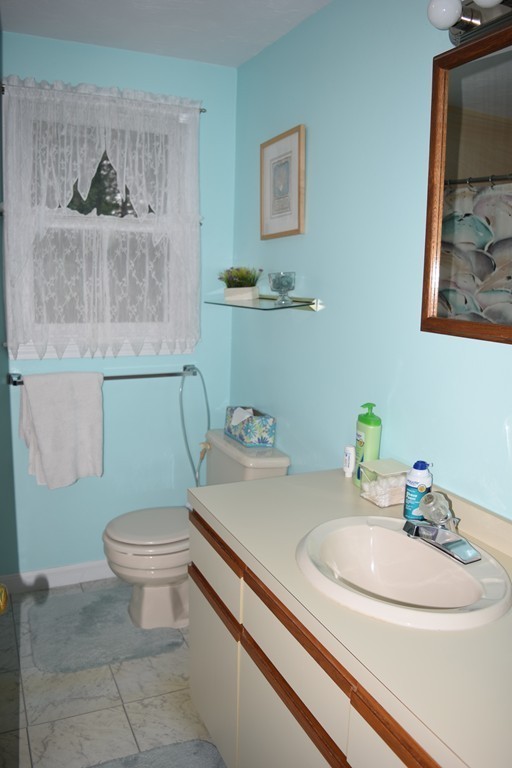 142 Ridge Road, Unit 142 Northborough, MA 01532 - Photo 8 of 16 Gallery Image 8