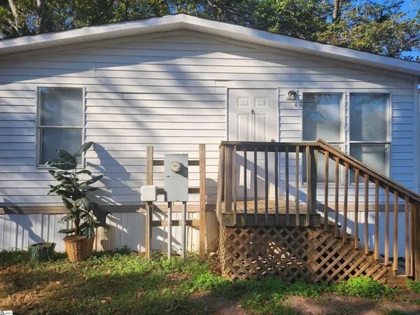 $173,000 | 102 Brentwood Circle, Greenville, SC 29605