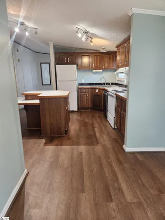 $173,000 | 102 Brentwood Circle, Greenville, SC 29605