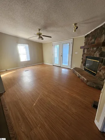 $173,000 | 102 Brentwood Circle, Greenville, SC 29605