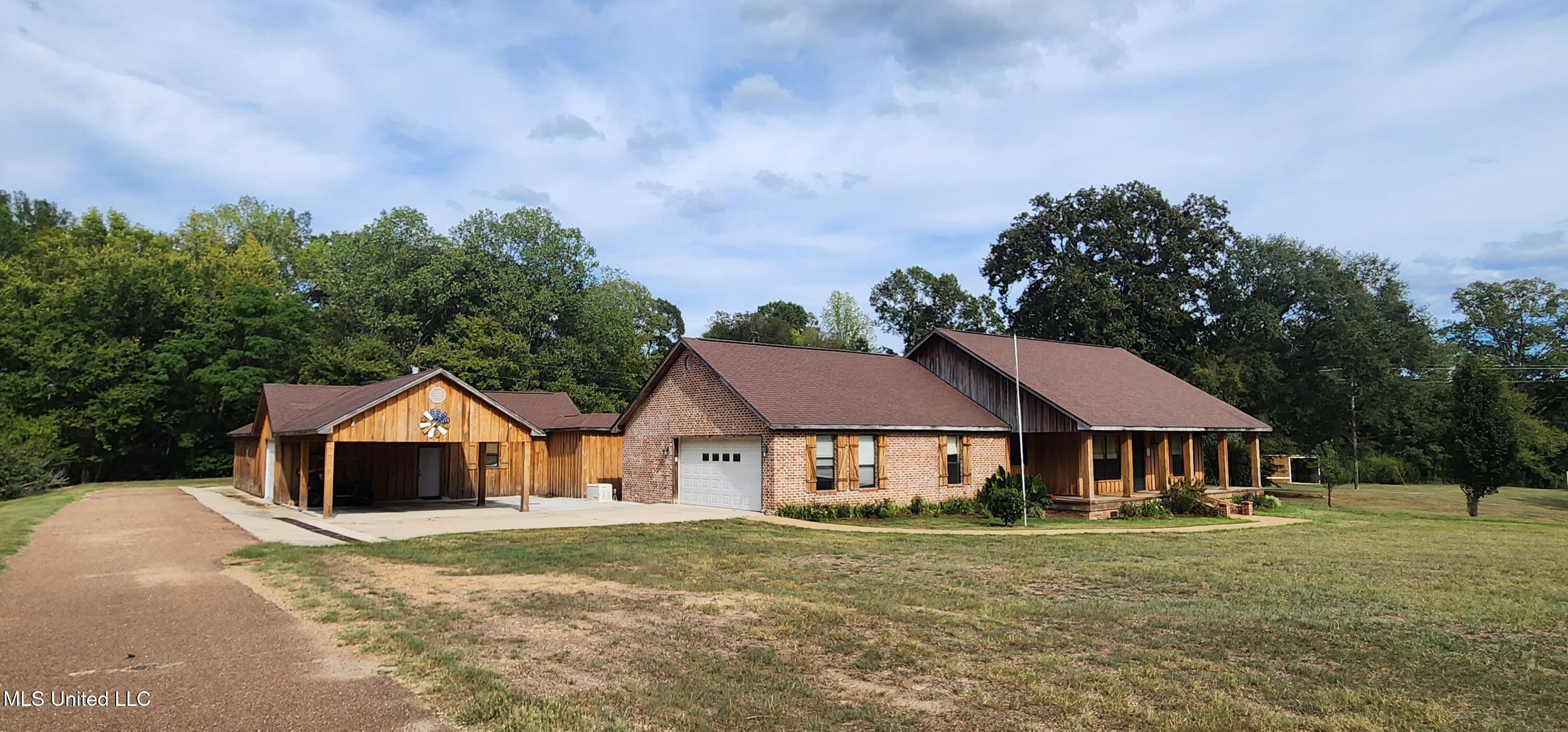 83 Grove Acres Road Natchez, MS 39120 - Photo 44 of 46 20230928_153513