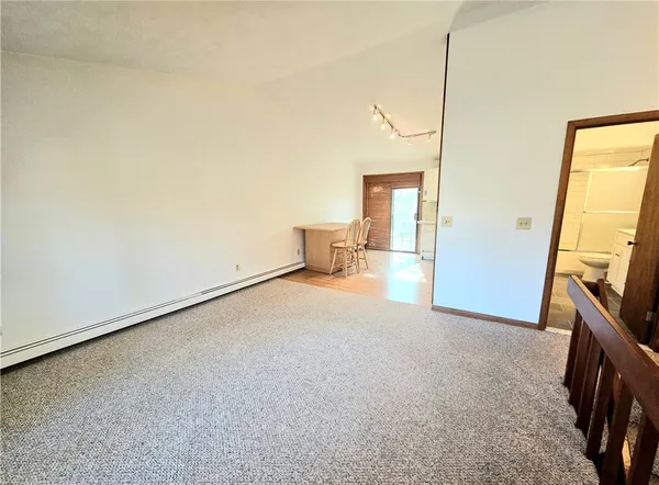 $719,900 | 3 Lakeview Drive, Narragansett, RI 02882
