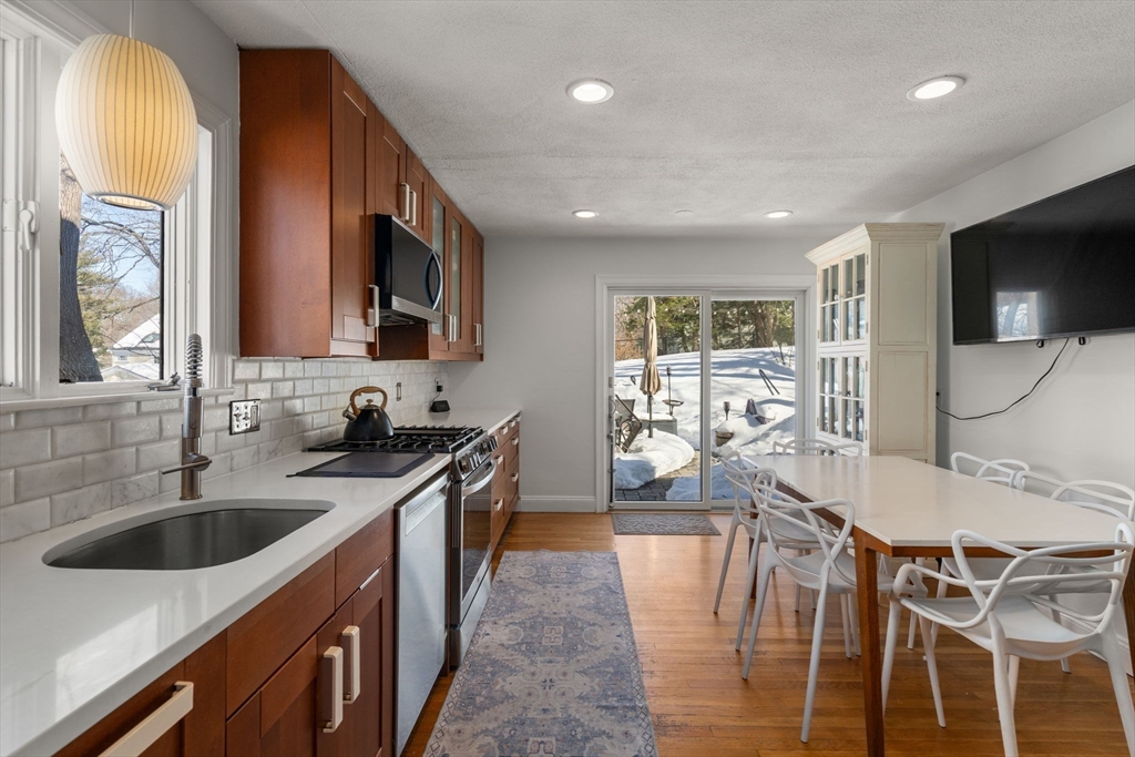 227 Bonad Road Brookline, MA 02467 - Photo 12 of 25