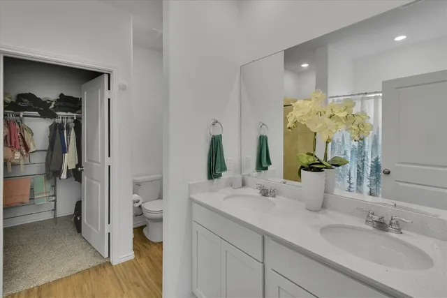 a view of empty room