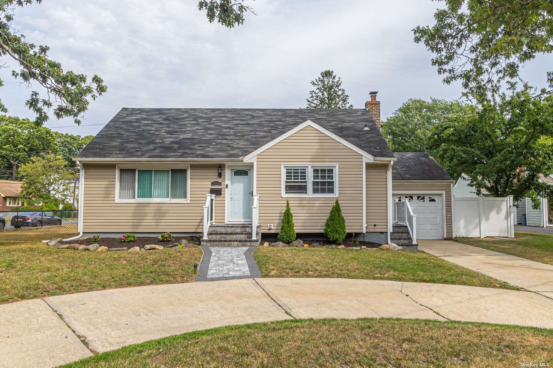 495 County Line Road Amityville, NY 11701 - Photo 1 of 1 Gallery Image 1