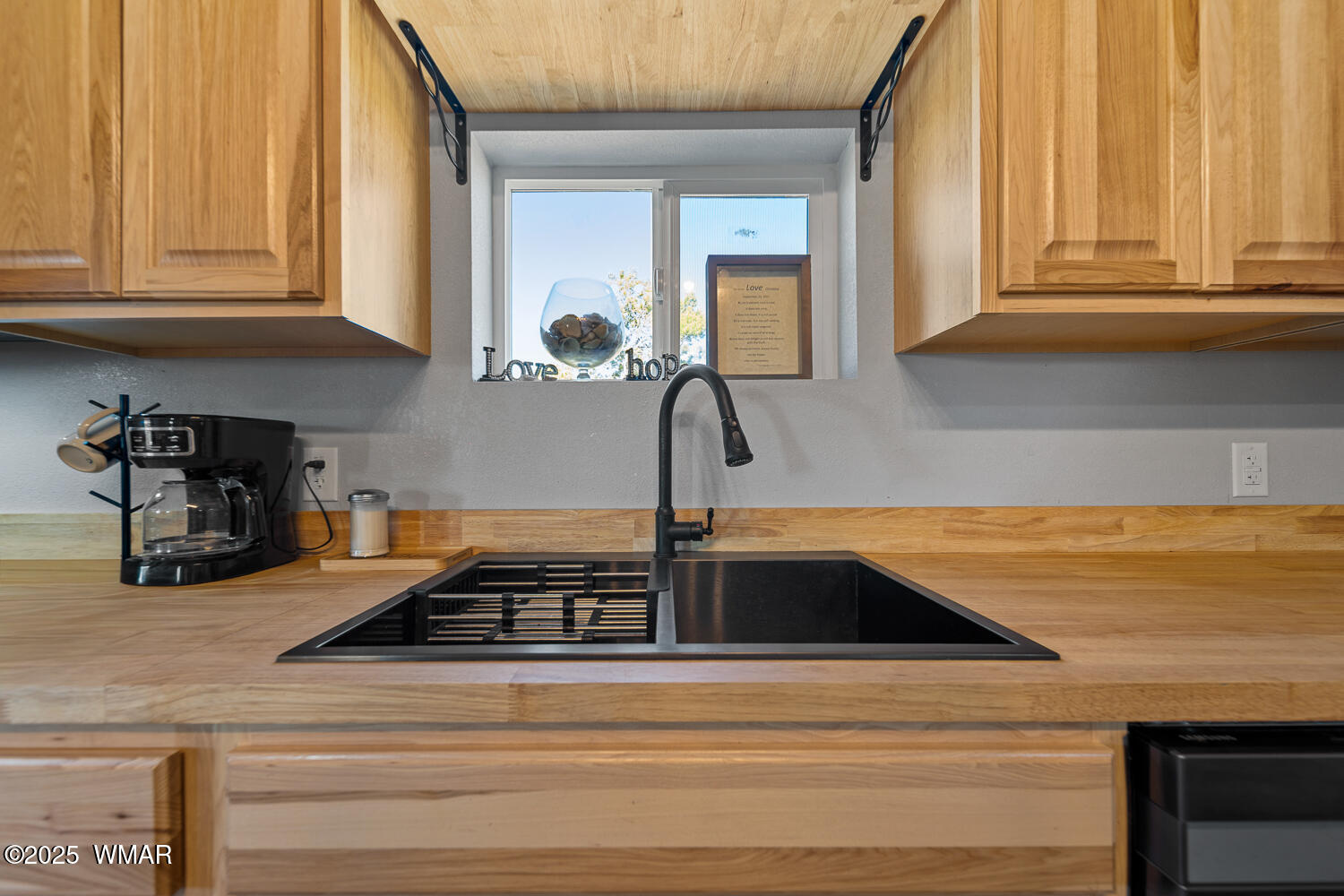 32-34 County Road Concho, AZ 85924 - Photo 24 of 72 Kitchen Sink