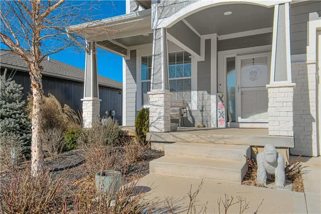 $499,750 | 29626 West 196th Street, Gardner, KS 66030