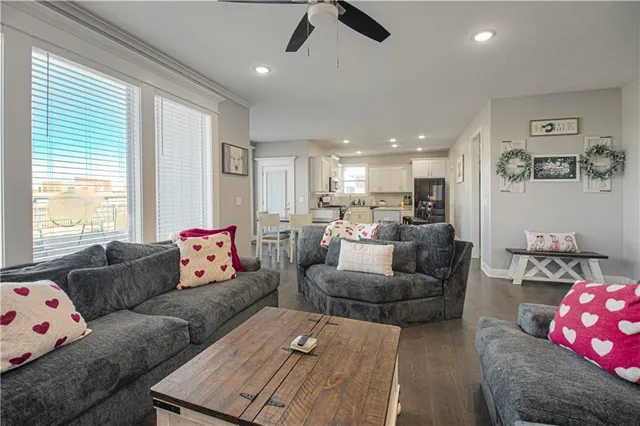 $499,750 | 29626 West 196th Street, Gardner, KS 66030