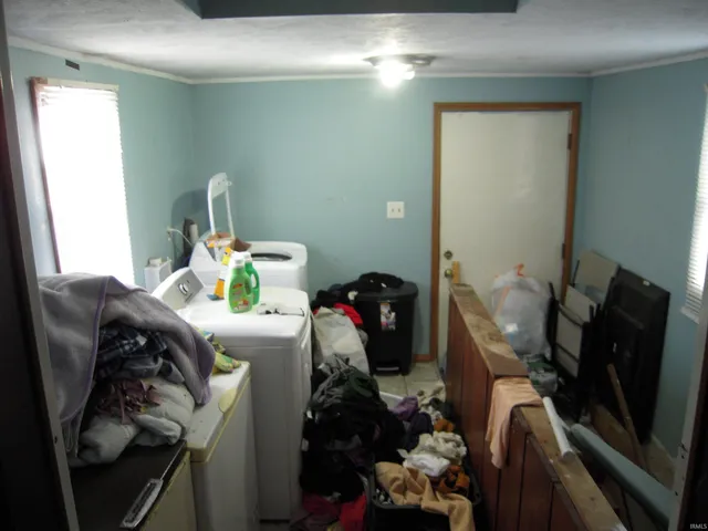 $209,900 | 28051 Highway 20, New Carlisle, IN 46552