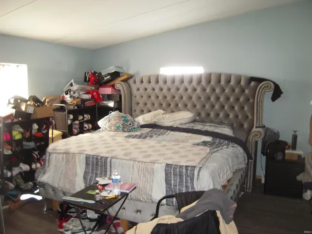 $209,900 | 28051 Highway 20, New Carlisle, IN 46552