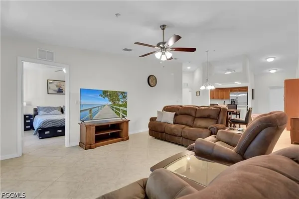 $1,500 | 1113 Winding Pines Circle, Unit 204, Cape Coral, FL 33909