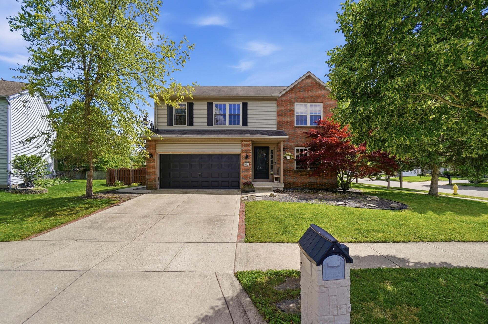 692 Crofton Loop Delaware, OH 43015 - Photo 1 of 42
