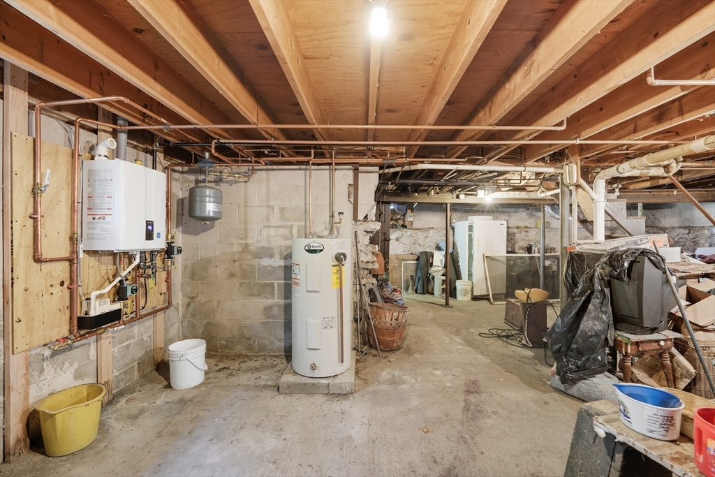 2 South Willow Street Adams, MA 01220 - Photo 15 of 27