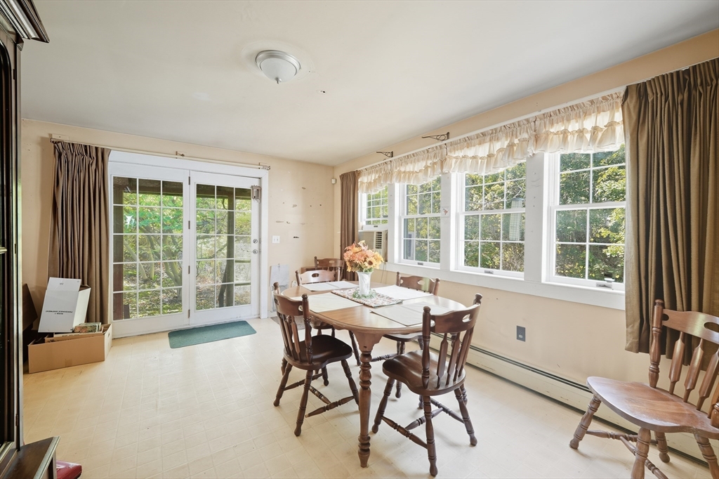 2 South Willow Street Adams, MA 01220 - Photo 4 of 27
