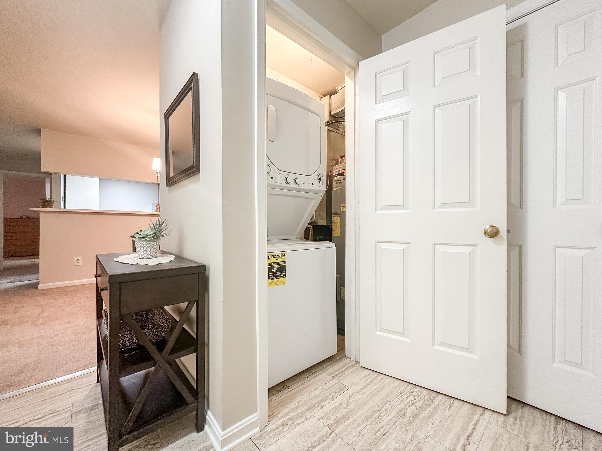 2237 Lovedale Lane, Unit G Reston, VA 20191 - Photo 5 of 49