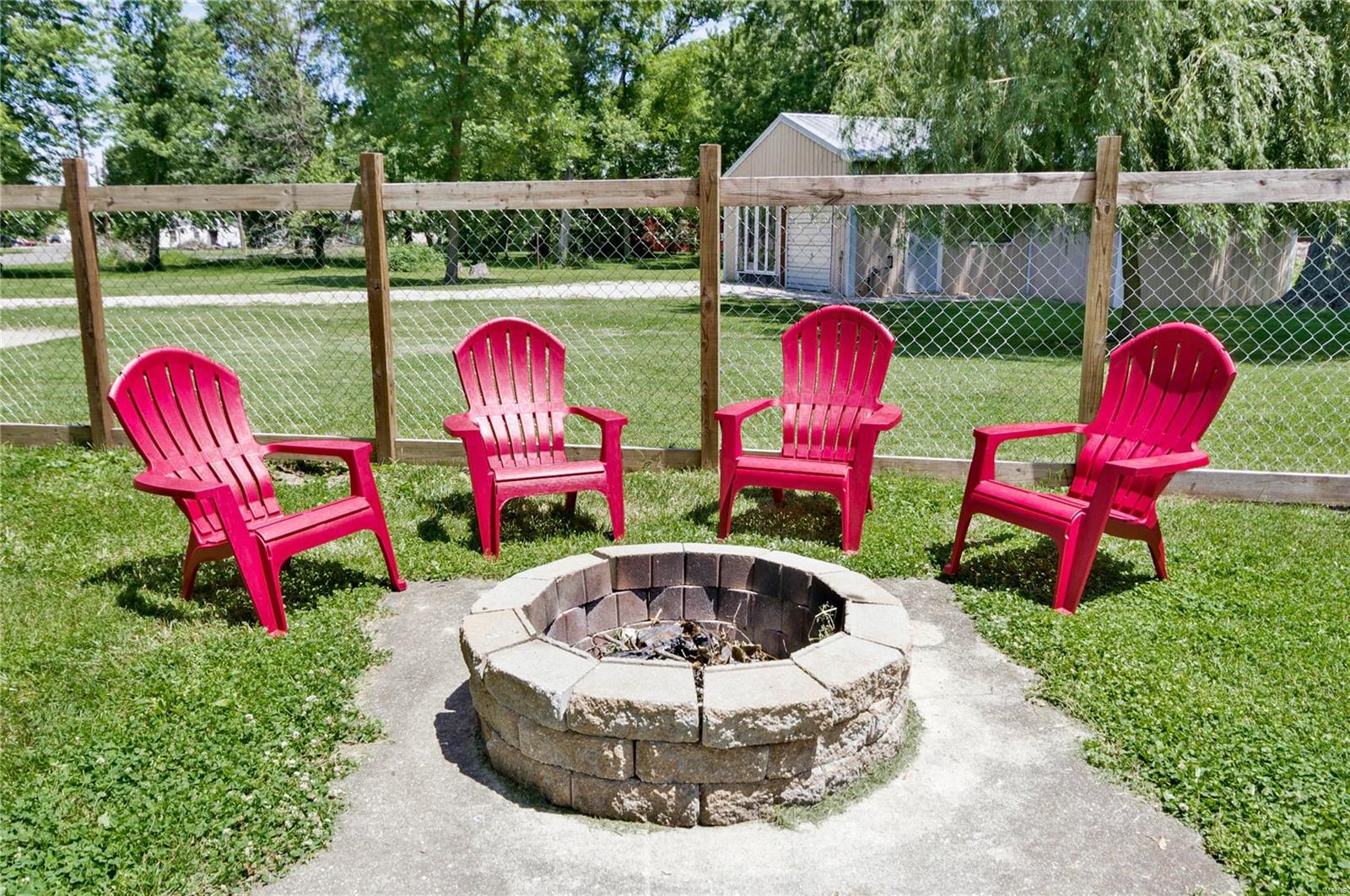 332 Rutledge Street Worden, IL 62097 - Photo 29 of 33 Gallery Image 29