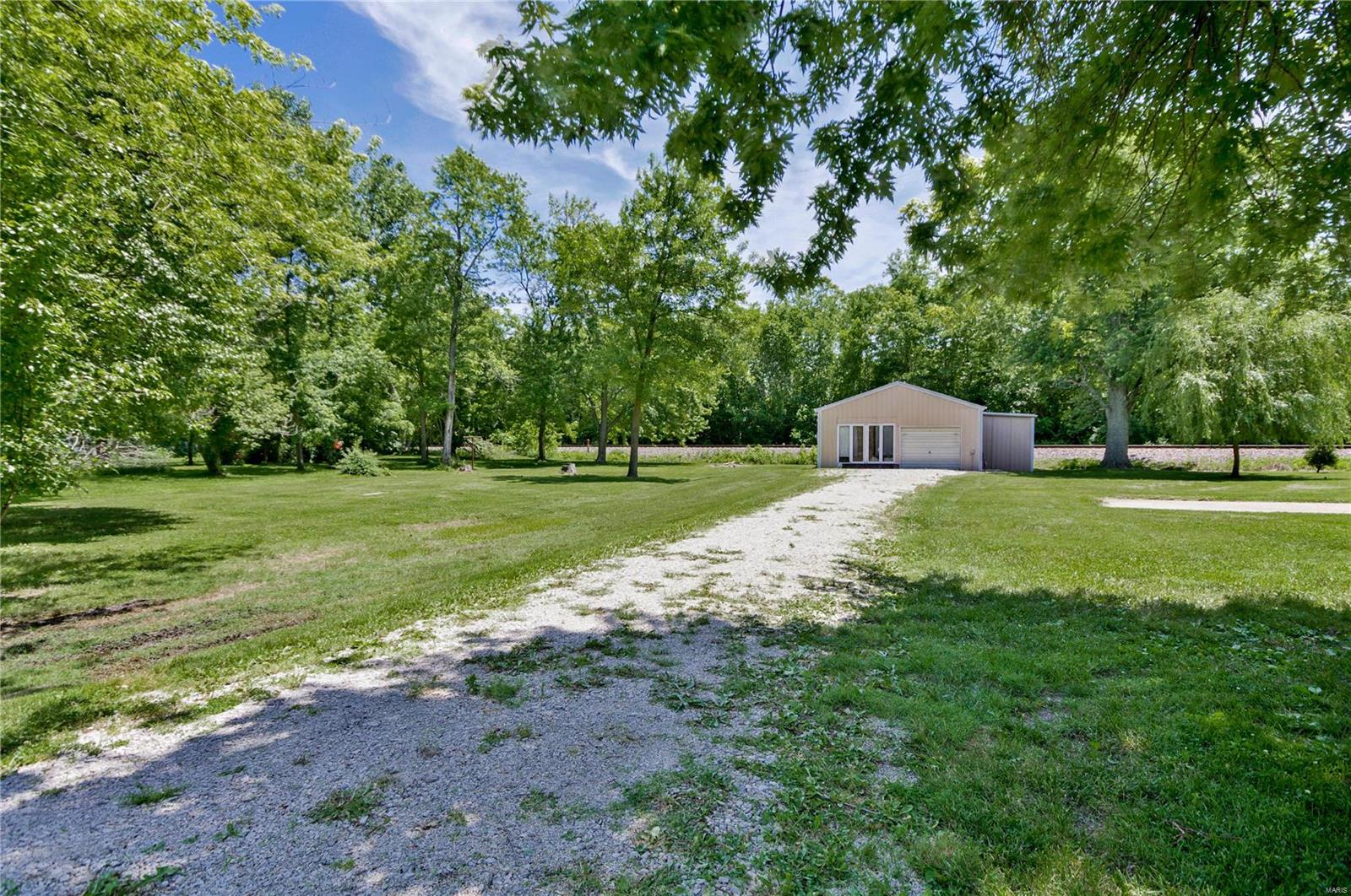 332 Rutledge Street Worden, IL 62097 - Photo 31 of 33 Gallery Image 31