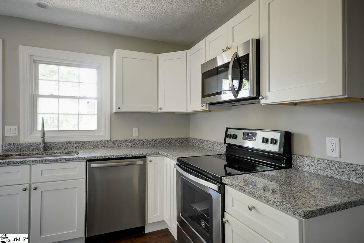 103 Drewry Road Taylors, SC 29687 - Photo 14 of 34 Gallery Image 14
