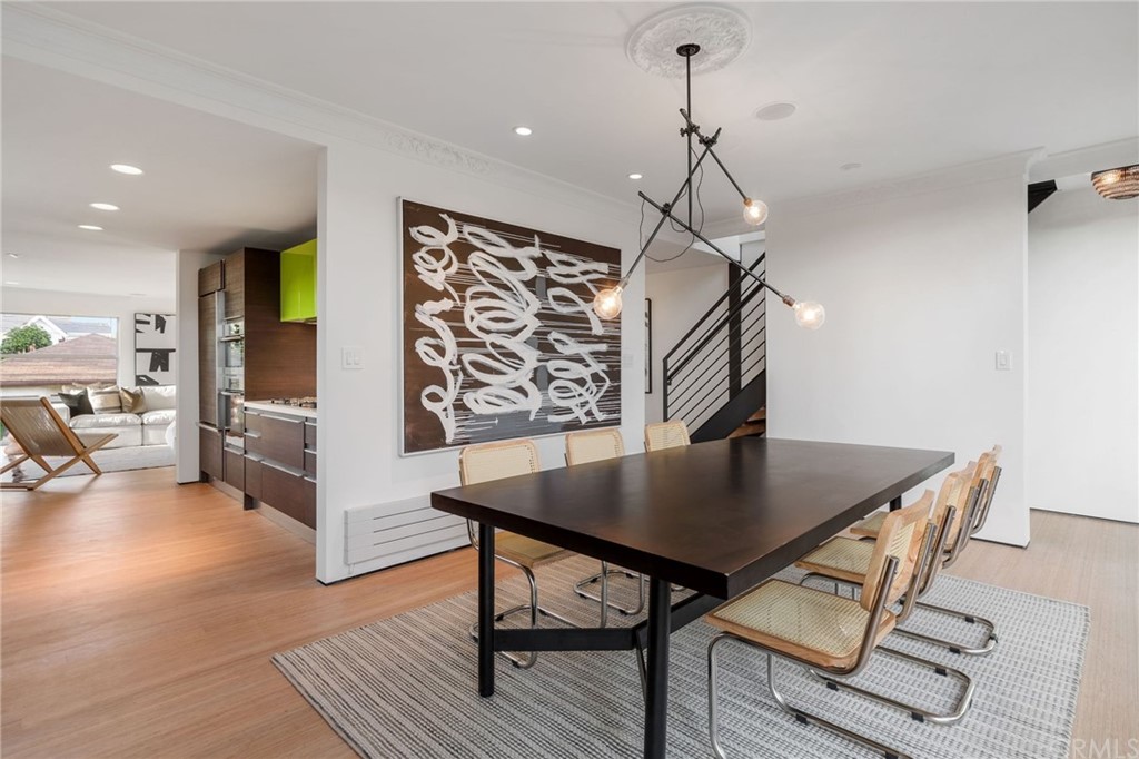464 34th Street Manhattan Beach, CA 90266 - Photo 27 of 54 a view of a livingroom with furniture and wooden floor