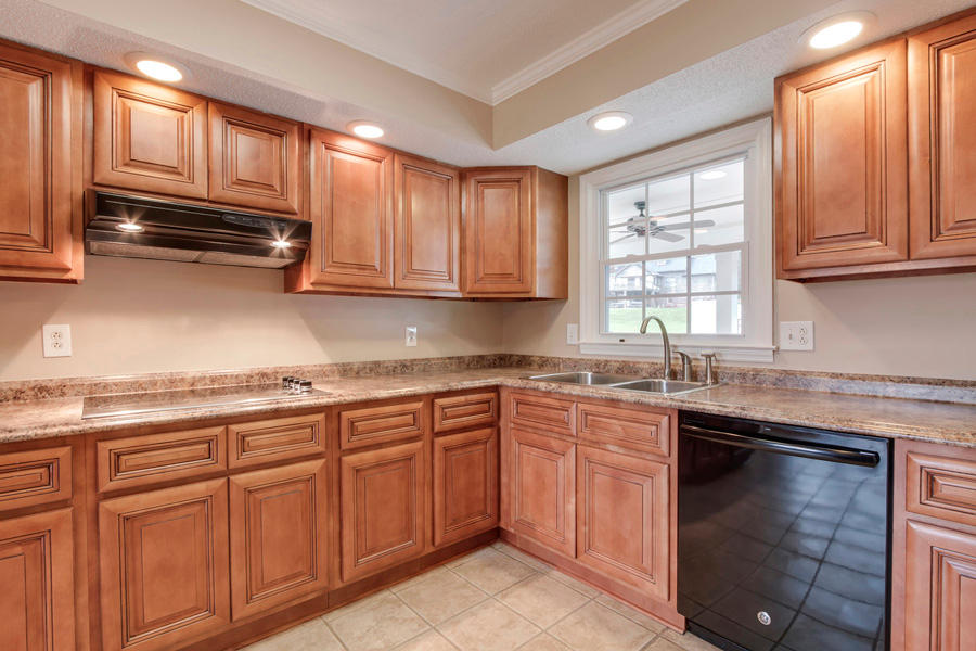 4604 Simona Road Knoxville, TN 37918 - Photo 12 of 39 12_SimonaRoad_4604_Kitchen04
