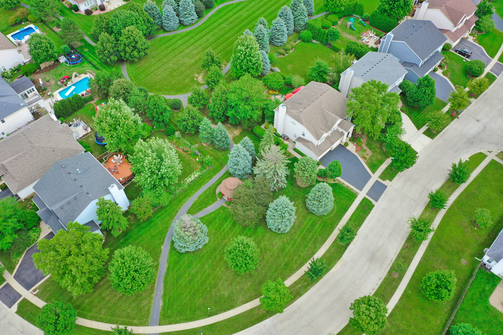 398 Sterling Circle Cary, IL 60013 - Photo 64 of 68