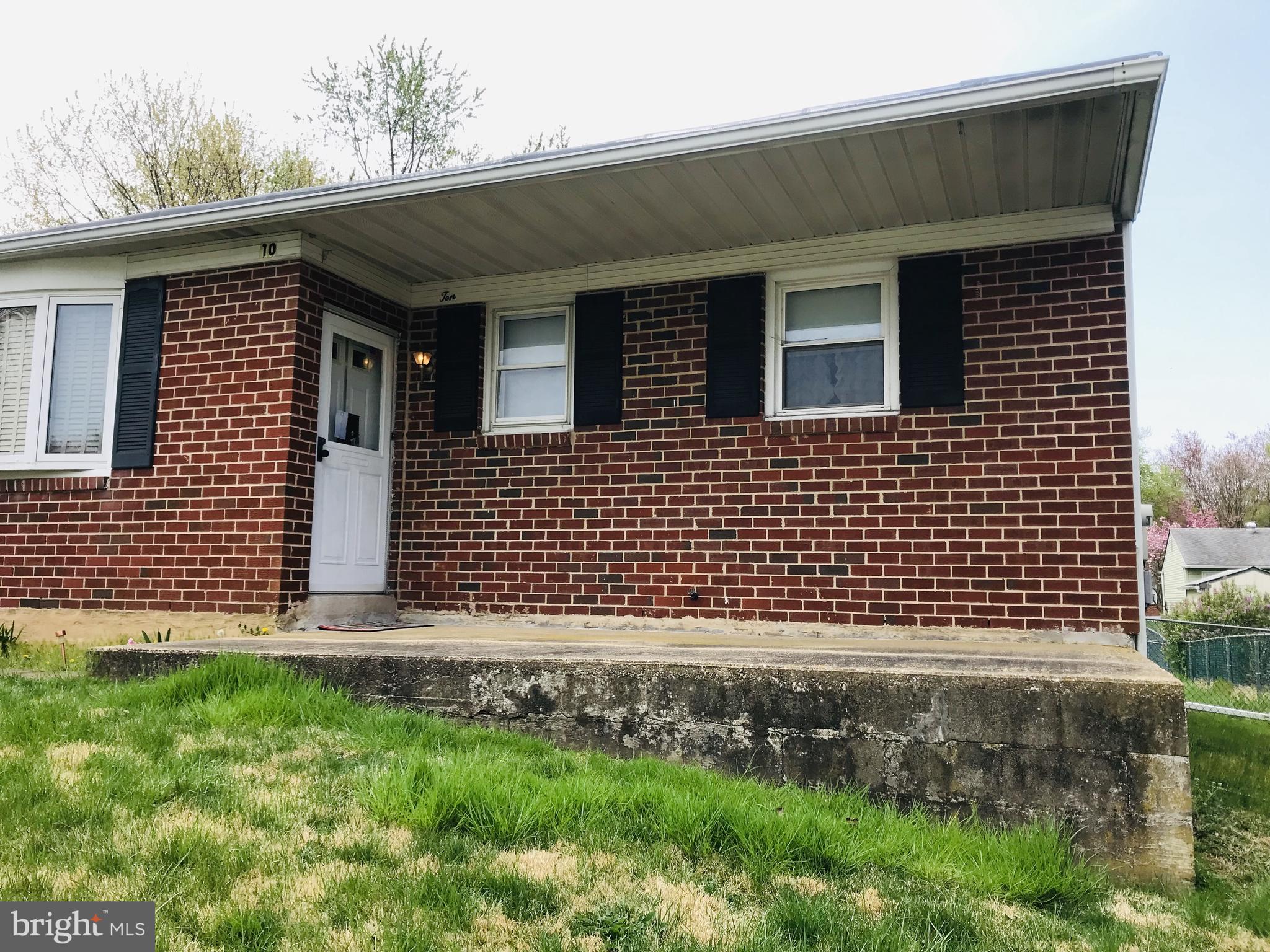 10 Hardy Road New Castle, DE 19720 - Photo 20 of 20 Front Porch