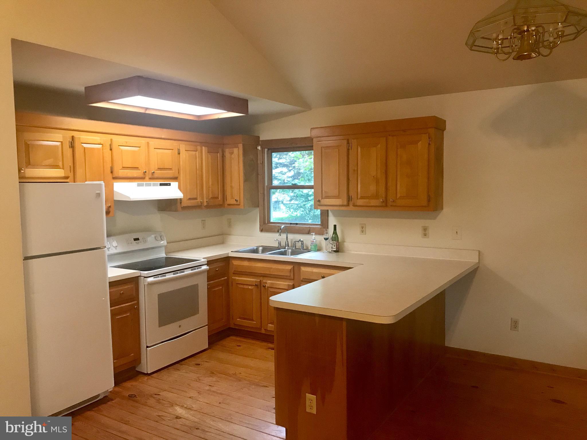 1702 Willow Brook Road Bumpass, VA 23024 - Photo 3 of 18 Kitchen