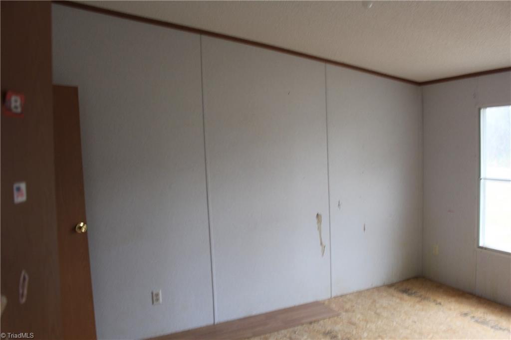 1030 Paradise Ridge Road Westfield, NC 27053 - Photo 11 of 13 Gallery Image 11