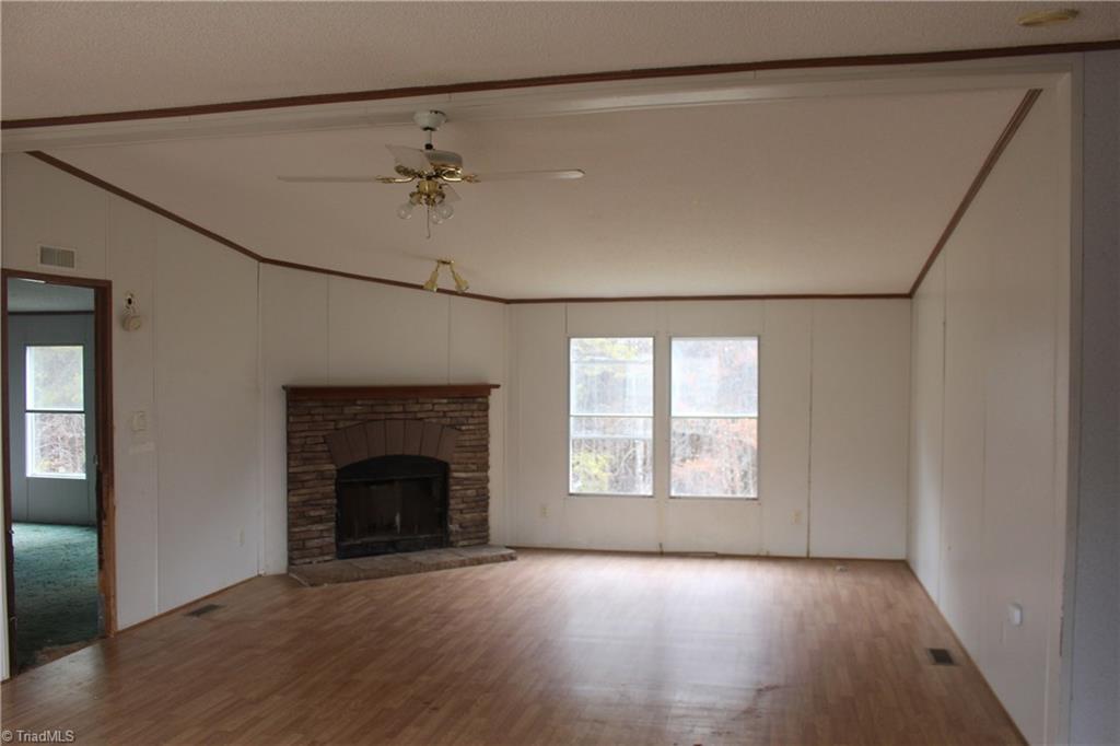 1030 Paradise Ridge Road Westfield, NC 27053 - Photo 4 of 13 Gallery Image 4