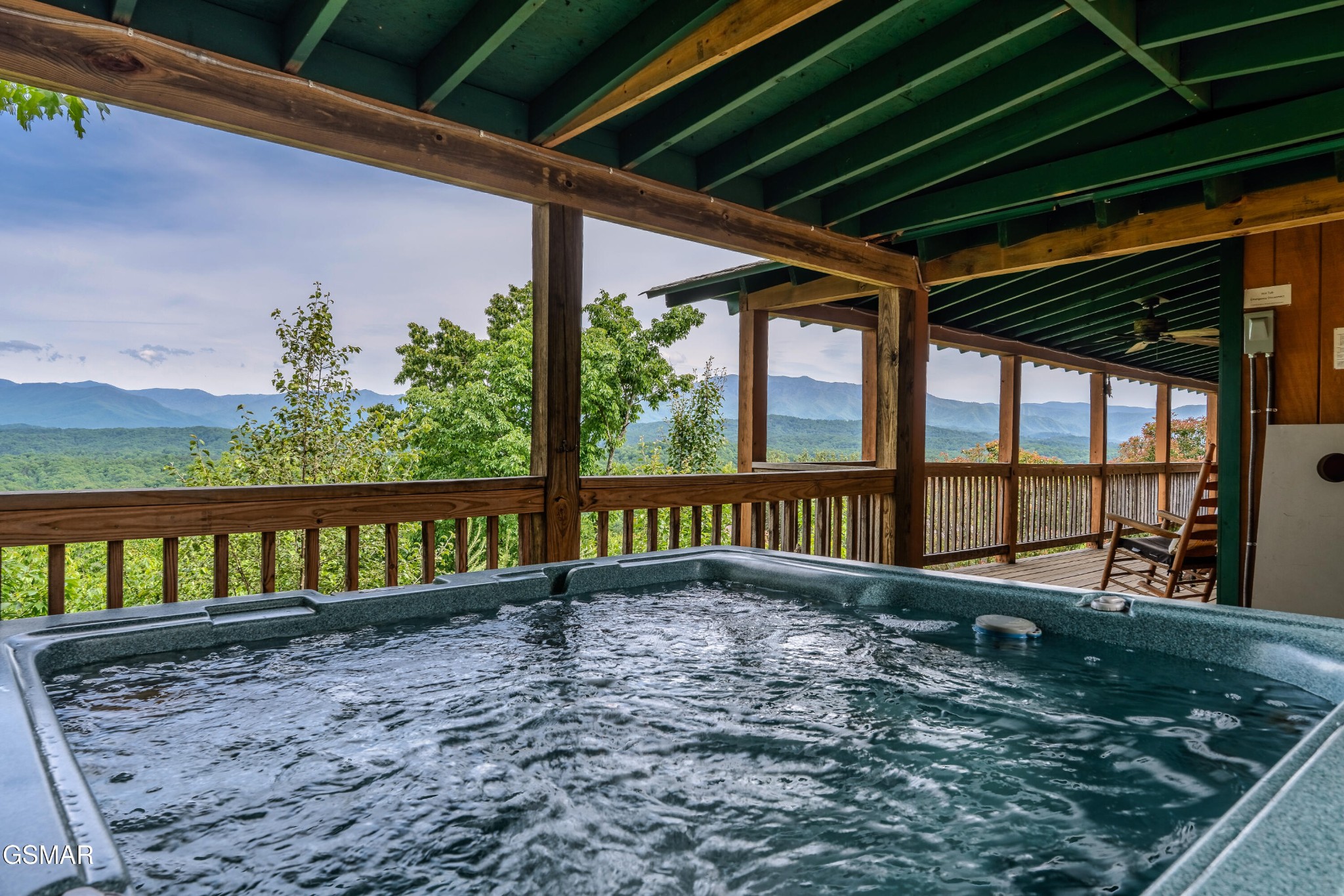 1827 Timber Ridge Way Sevierville, TN 37876 - Photo 5 of 44 Gallery Image 5