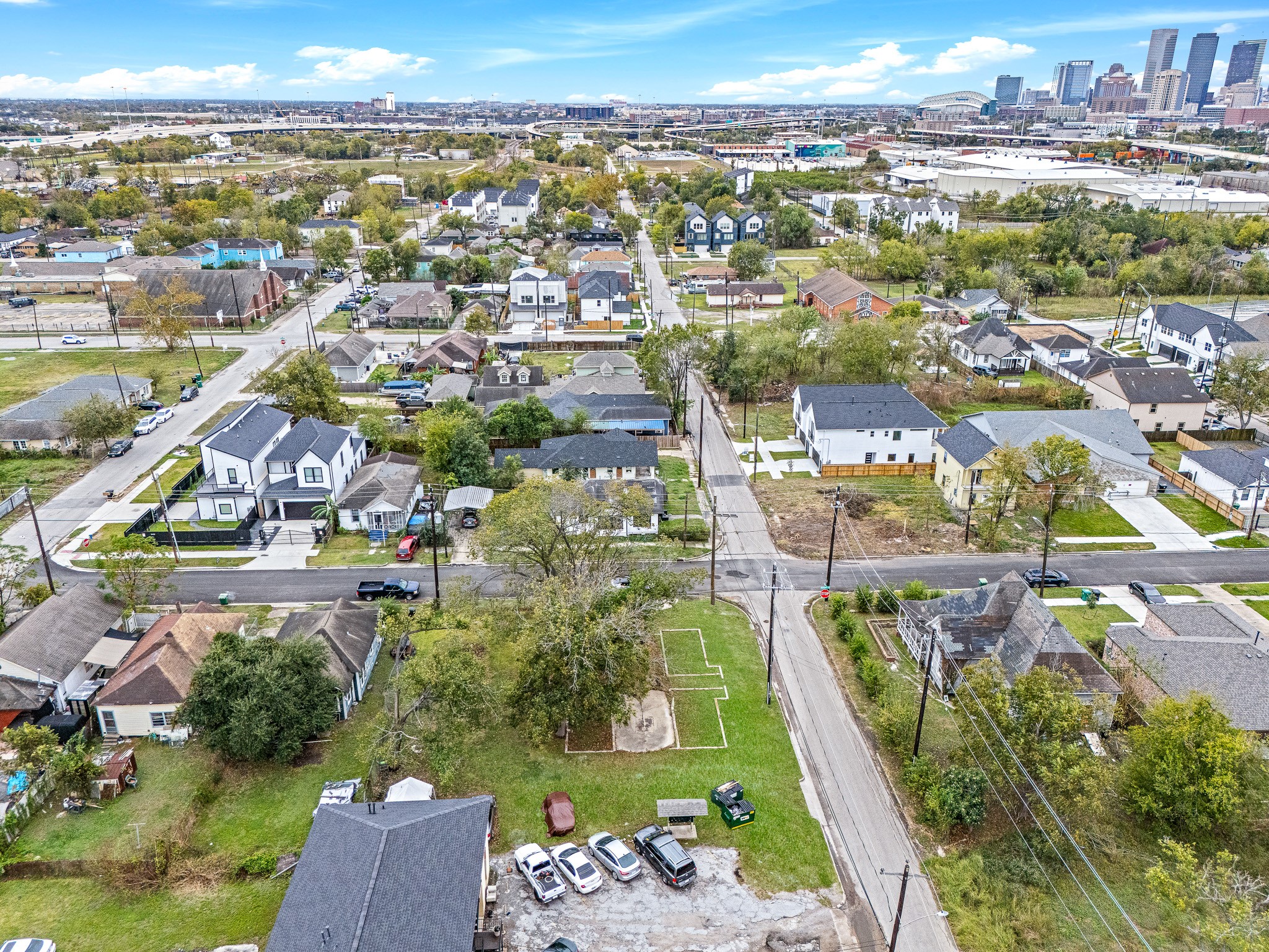 0 Sumpter Street Houston, TX 77026 - Photo 14 of 15 an aerial view of residential houses with outdoor space