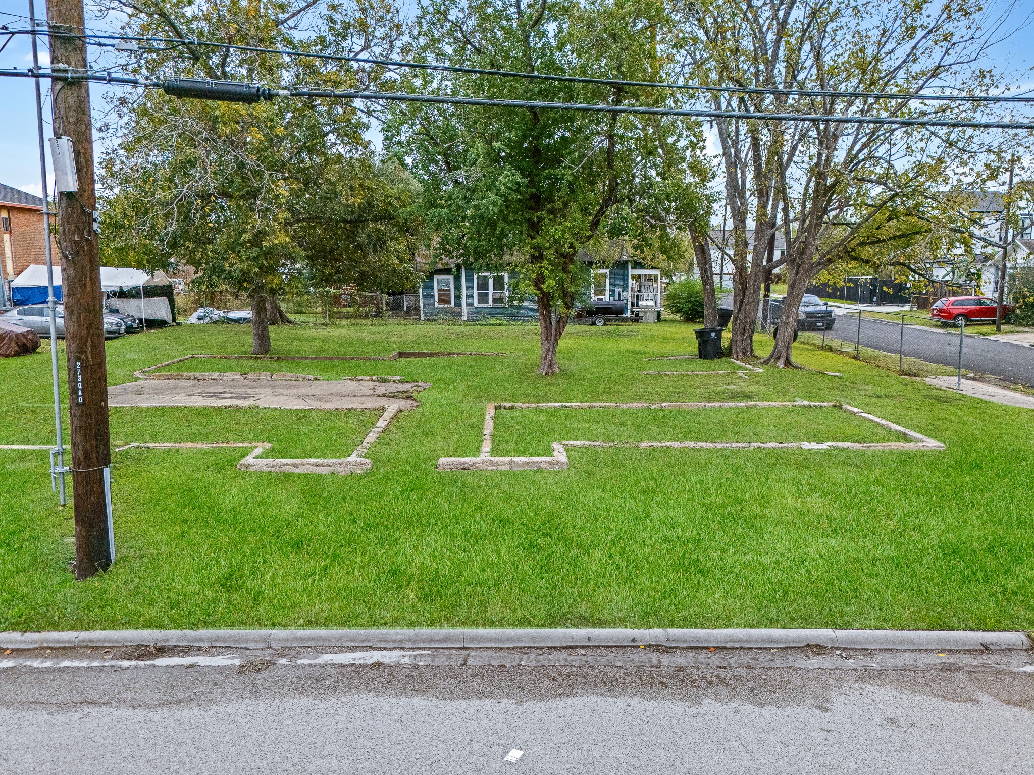 0 Sumpter Street Houston, TX 77026 - Photo 10 of 15 a view of a park