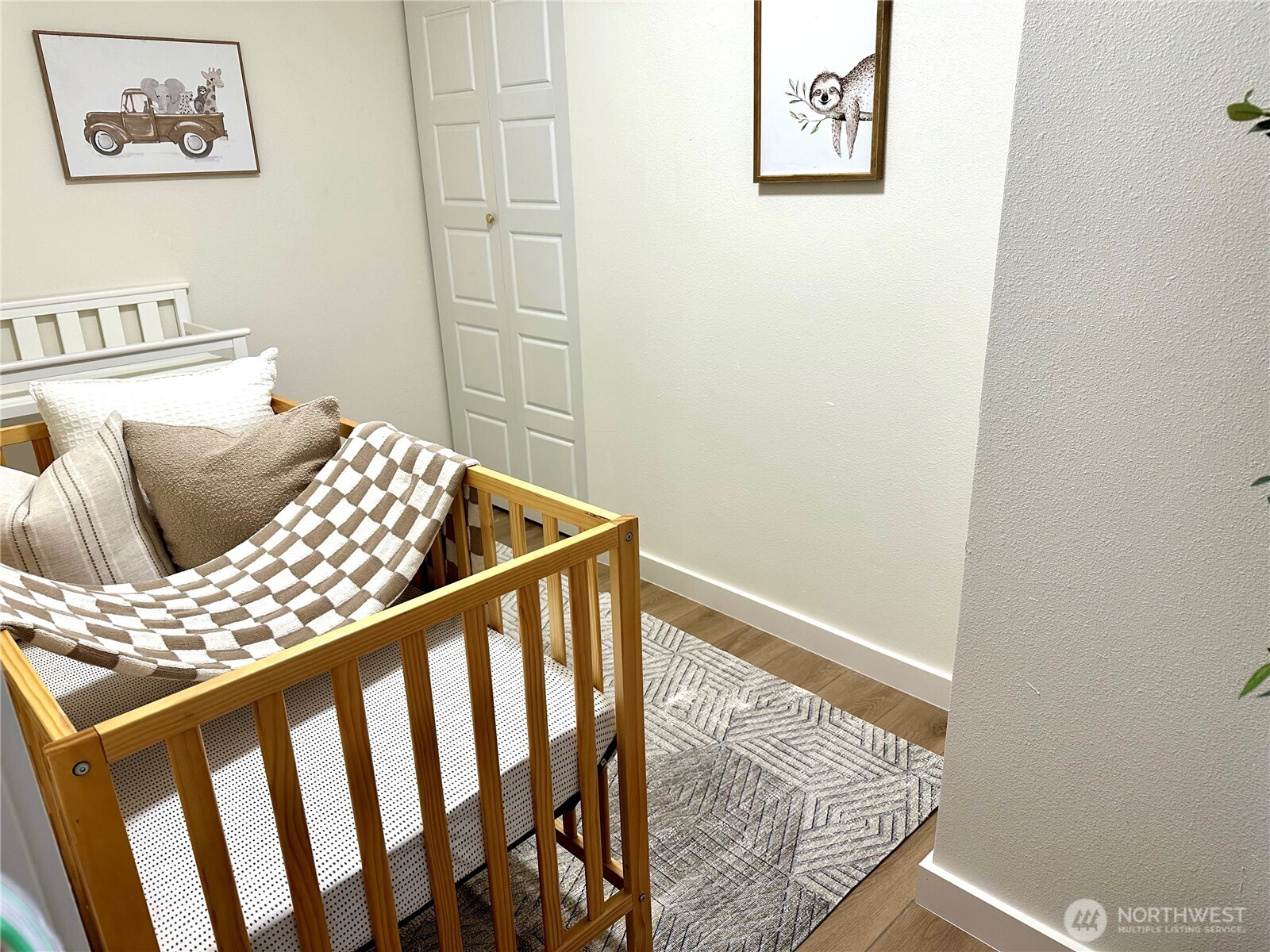 421 Wells Avenue North Renton, WA 98057 - Photo 25 of 35