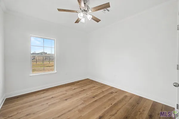 $284,000 | 197 Belle Isle Drive, Thibodaux, LA 70301