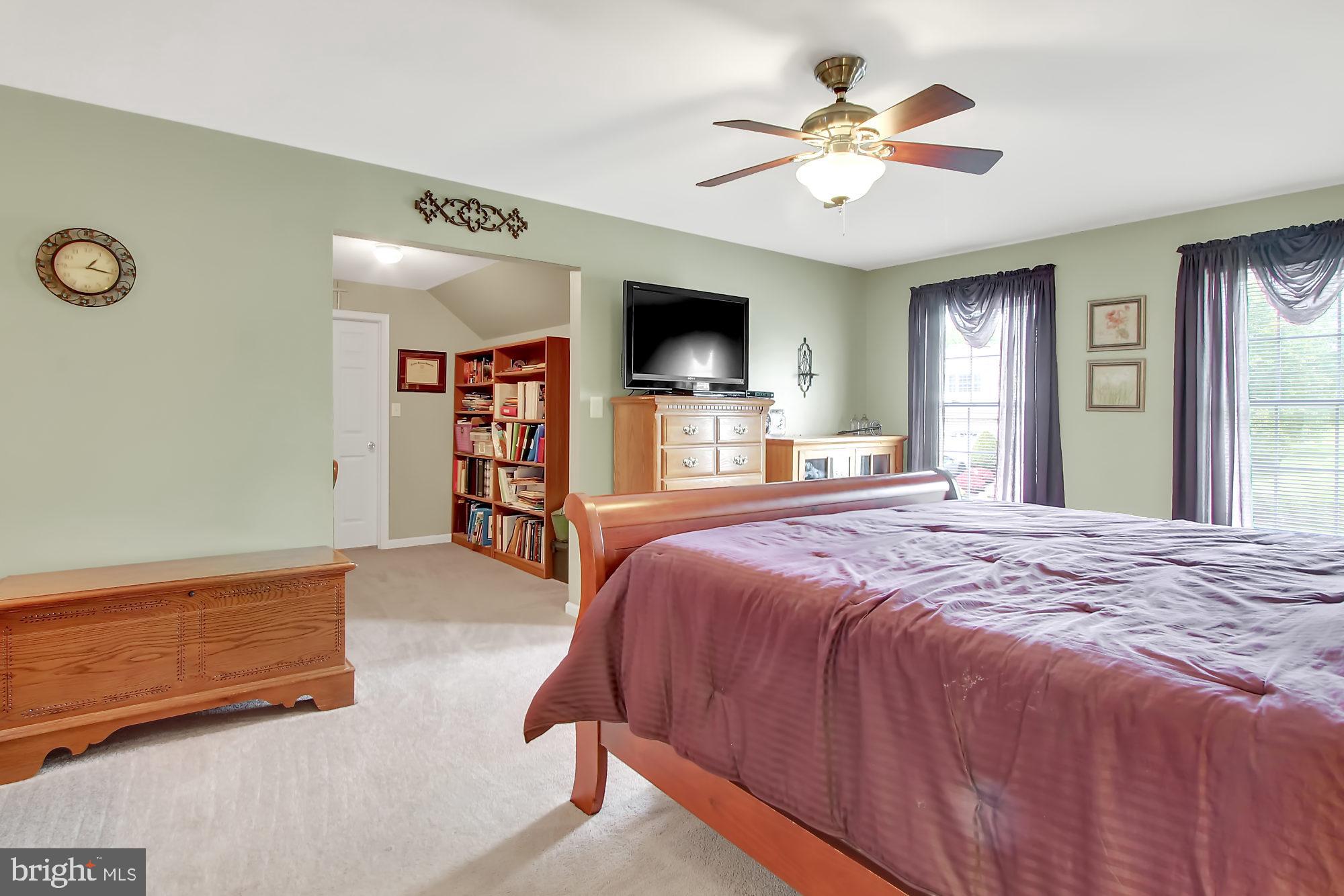 22 Roxberry Drive Reading, PA 19608 - Photo 26 of 36
