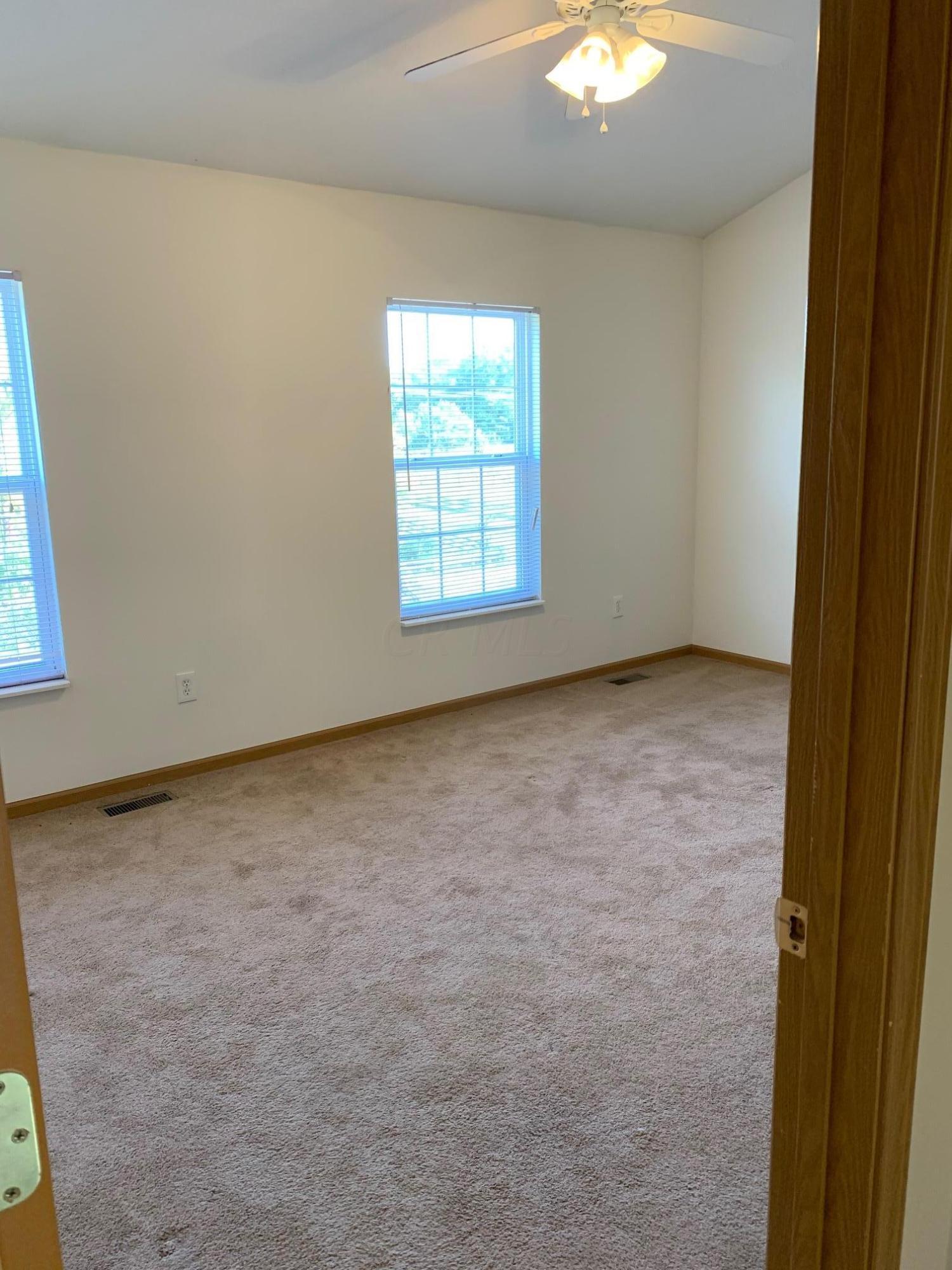 2908 East Powell Road Columbus, OH 43240 - Photo 13 of 19