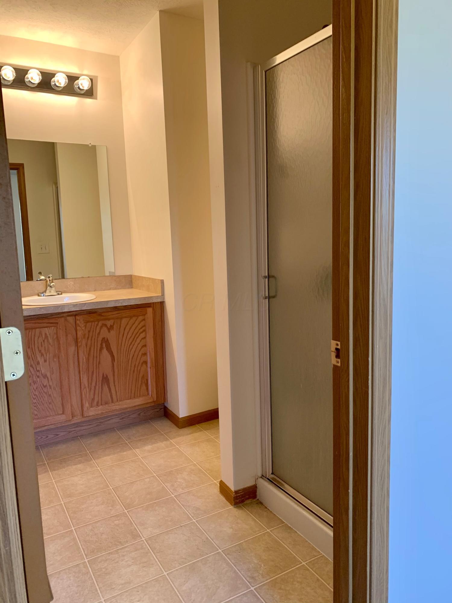 2908 East Powell Road Columbus, OH 43240 - Photo 16 of 19