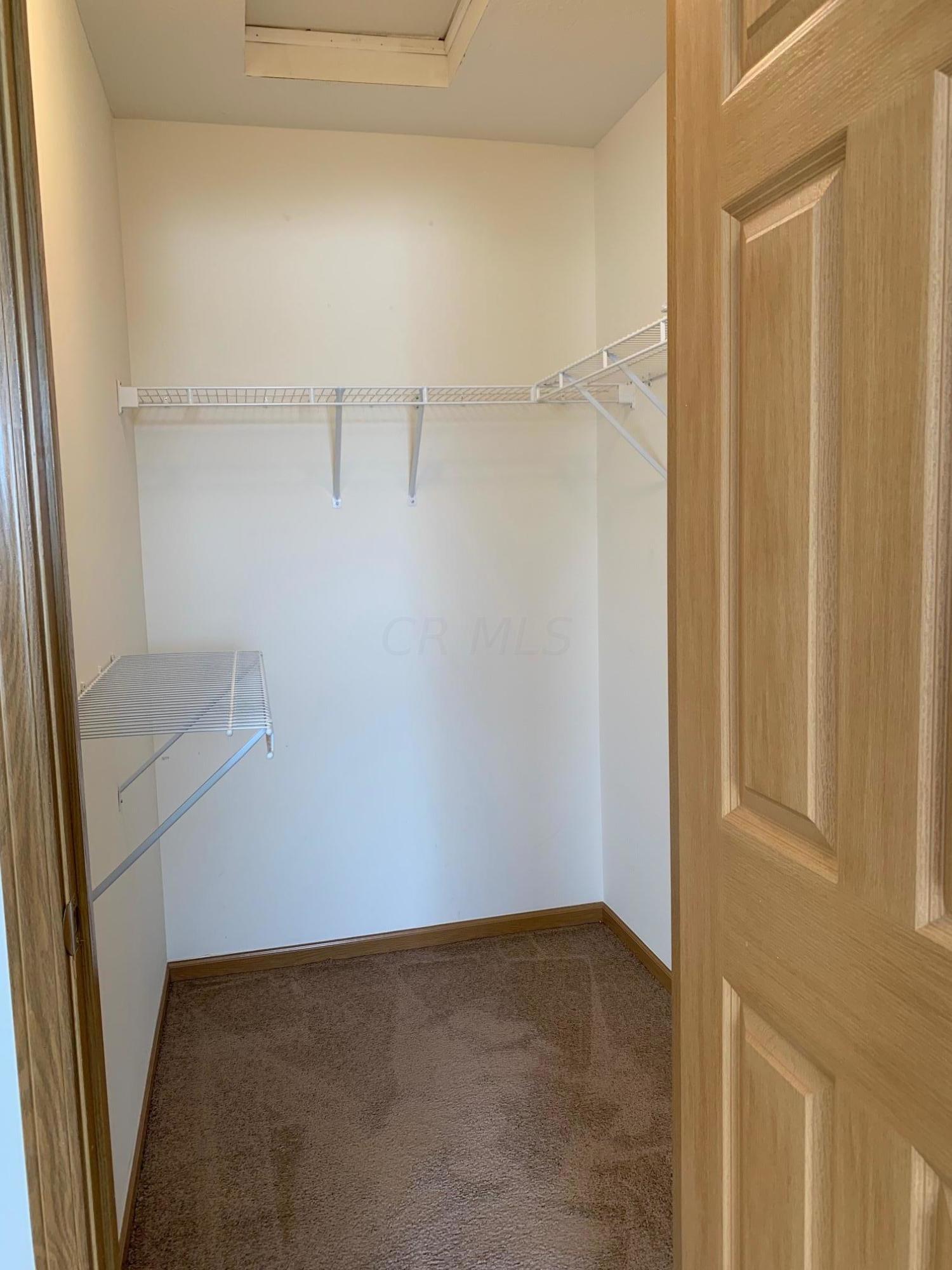 2908 East Powell Road Columbus, OH 43240 - Photo 17 of 19