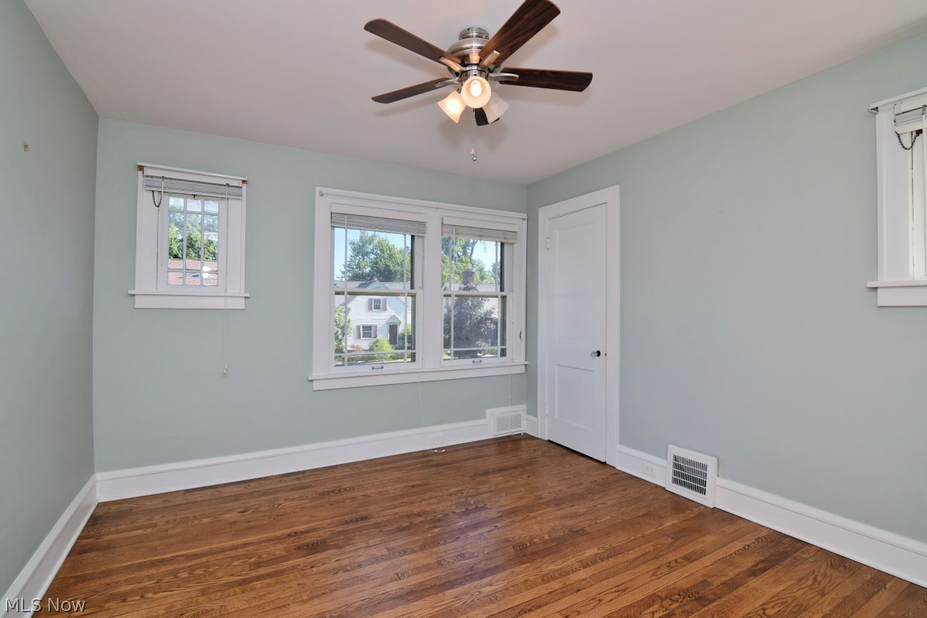 3356 Clarendon Road Cleveland Heights, OH 44118 - Photo 21 of 43 Primary Bedroom