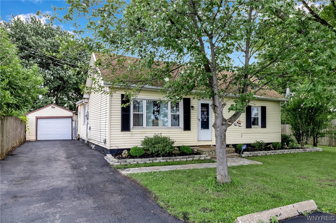 6683 Walmore Road Wheatfield, NY 14304 - Photo 1 of 1