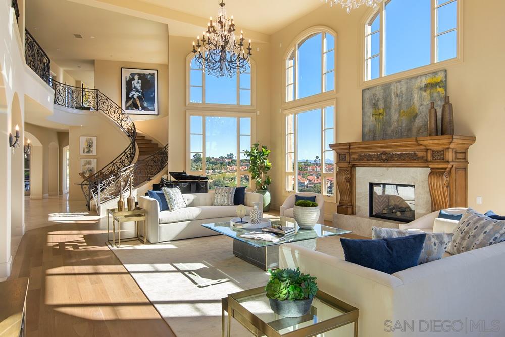 5811 Rutgers Road La Jolla, CA 92037 - Photo 2 of 25