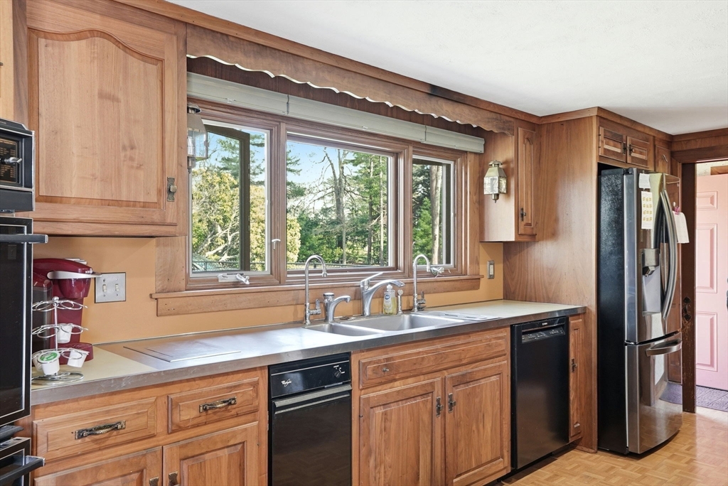 234 Converse Road Marion, MA 02738 - Photo 17 of 42