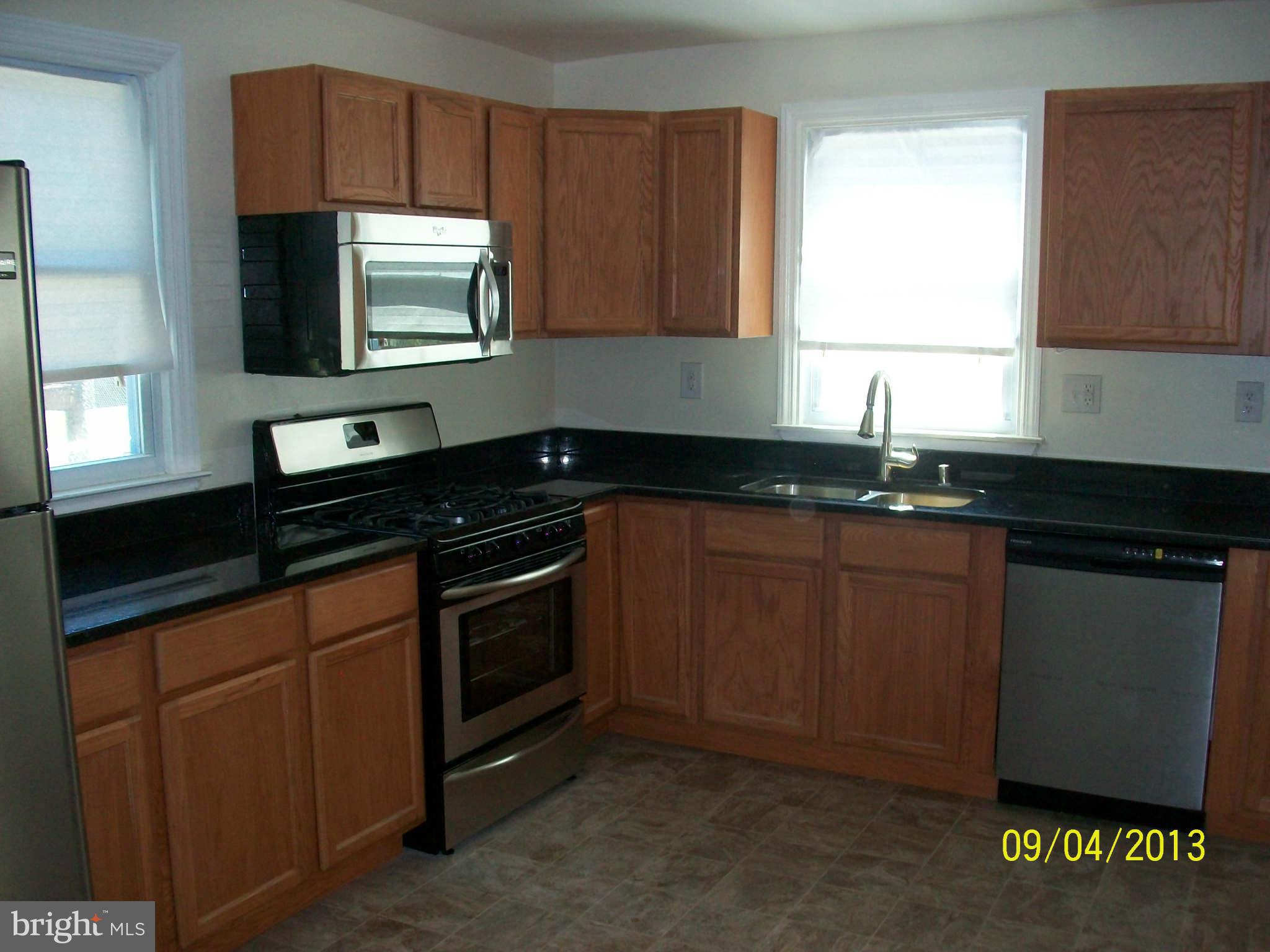6501 Golden Ring Road Rosedale, MD 21237 - Photo 4 of 11 Kitchen